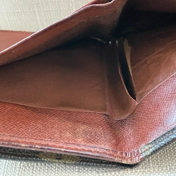 Vintage Louis Vuitton Wallet Brown Monogram Leather Card Holder Made in France - Picture 11 of 13